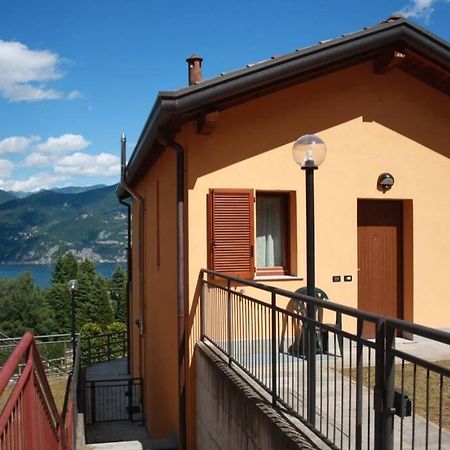Piscina E Vistalago Crocemenaggio Cir 013145-00318 Exteriör bild